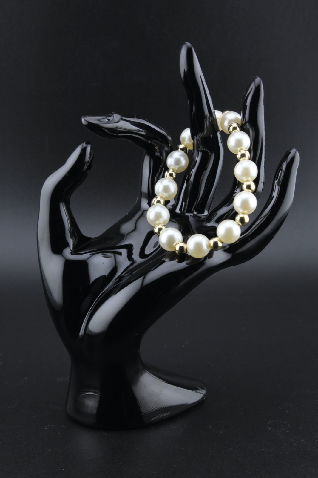 Cream Pearl & Gold Stretch