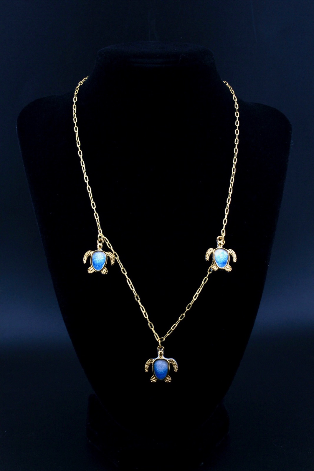 Three Turtles Gold Chain